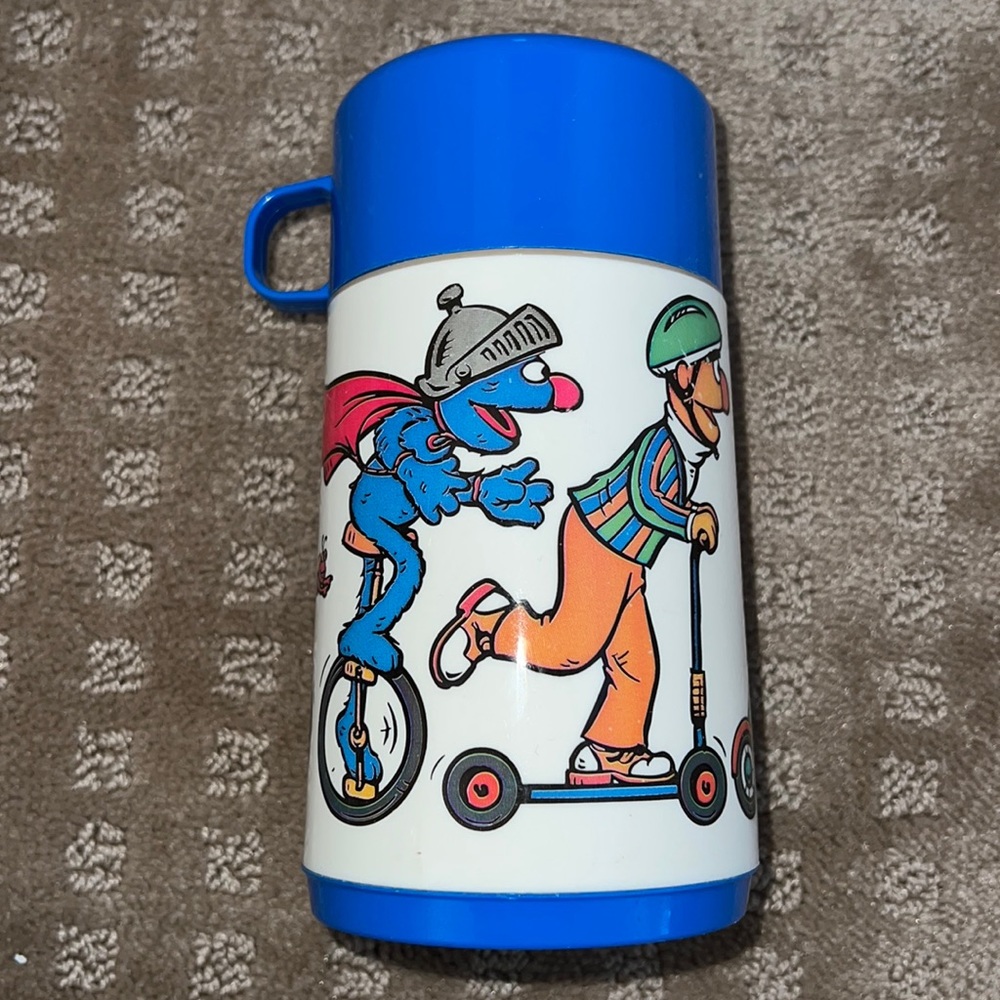 Vintage Aladdin Sesame Street Thermos EUC